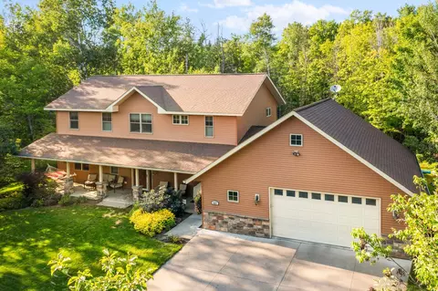 537 W Faribault St, Duluth, MN 55803