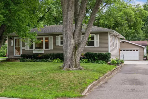 4801 Georgia Ave N, Crystal, MN 55428