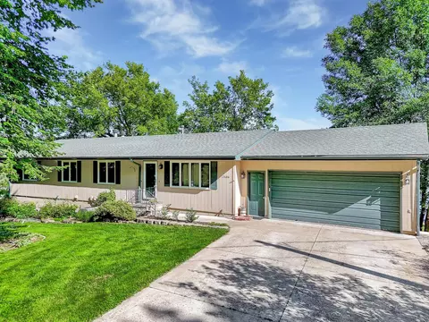 Exterior - 12686 Summit Ave, Lindstrom, MN 55045 photo 6 of 22