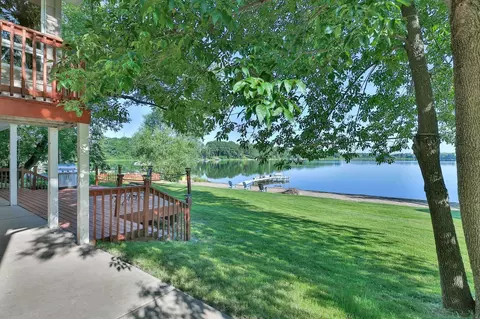 Exterior - 12686 Summit Ave, Lindstrom, MN 55045 photo 15 of 22