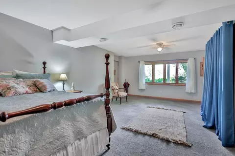 Bedroom - 12686 Summit Ave, Lindstrom, MN 55045 photo 7 of 9