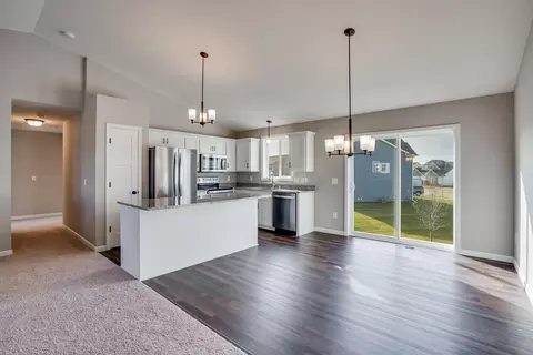 679 47th Ave NE, Saint Cloud, MN 56304