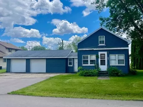 202 Main St W, Morristown, MN 55052