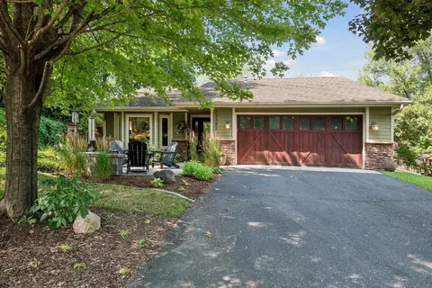13321 Pepperwood Ln, Minnetonka, MN 55305