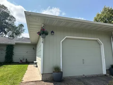 118 Stuart Dr, Jordan, MN 55352 photo 2