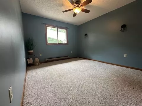 118 Stuart Dr, Jordan, MN 55352 photo 24