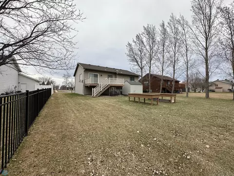 2802 33rd St S, Fargo, ND 58103 photo 39