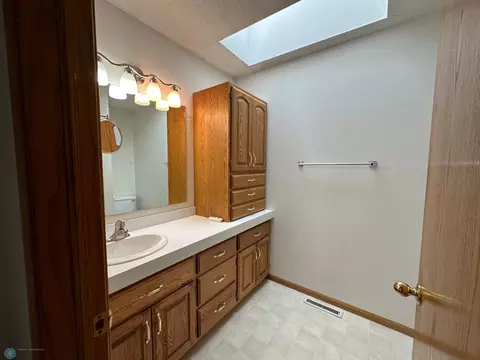 2802 33rd St S, Fargo, ND 58103 photo 22
