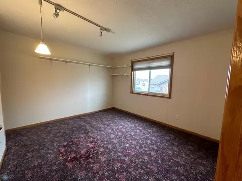 2802 33rd St S, Fargo, ND 58103 photo 36