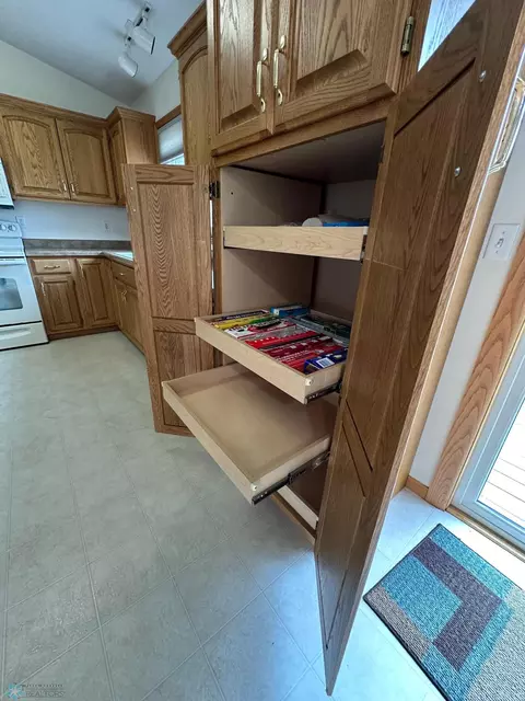 2802 33rd St S, Fargo, ND 58103 photo 52