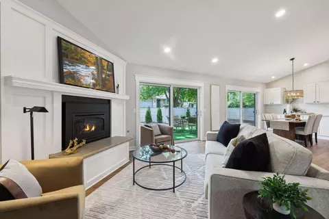 17621 Arrowhead Trl, Minnetonka, MN 55345