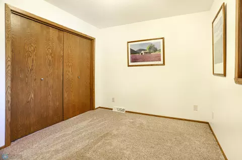 2201 26th Ave S, Fargo, ND 58103 photo 16