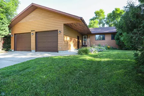 2201 26th Ave S, Fargo, ND 58103 photo 2