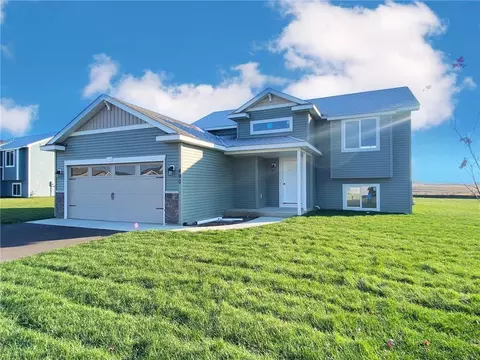 8183 Natures Edge Rd, Clear Lake, MN 55319