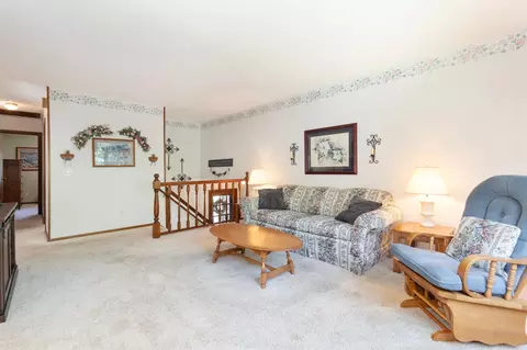 4850 Independence St, Maple Plain, MN 55359 photo 5