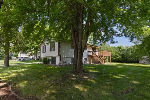 4850 Independence St, Maple Plain, MN 55359 photo 2