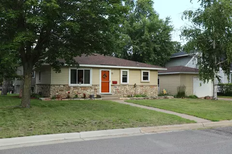 750 26th Ave N, Saint Cloud, MN 56303