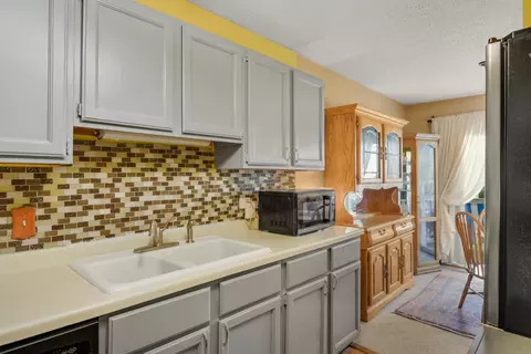 15560 Cornell Trl, Rosemount, MN 55068 photo 12