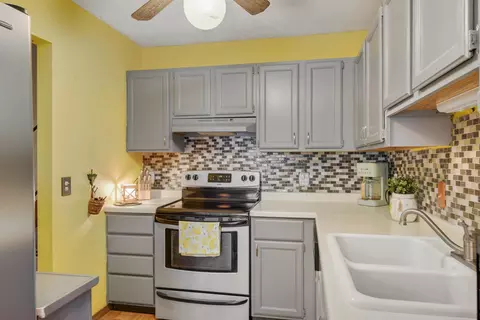 15560 Cornell Trl, Rosemount, MN 55068 photo 11