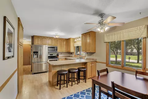 2445 Marquette Dr, Saint Cloud, MN 56301 photo 10