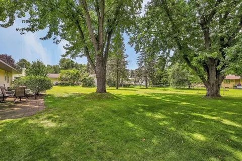 2445 Marquette Dr, Saint Cloud, MN 56301 photo 6