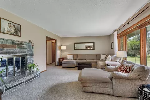 2445 Marquette Dr, Saint Cloud, MN 56301 photo 14