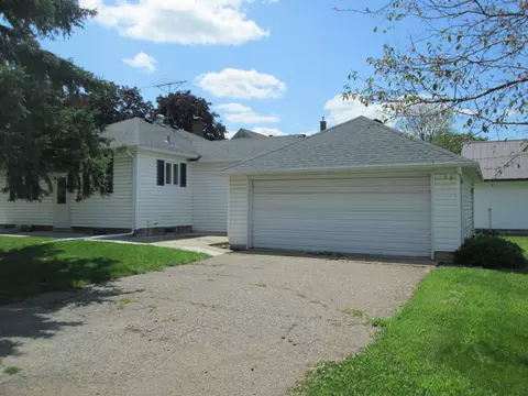 722 Pine St, Kenyon, MN 55946 photo 6