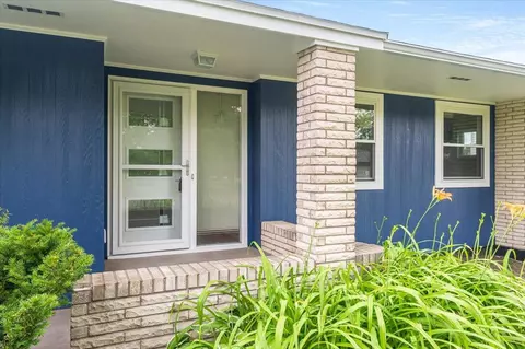 2 Windsor St, Superior, WI 54880 photo 3