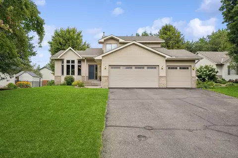937 142nd Ave NW, Andover, MN 55304