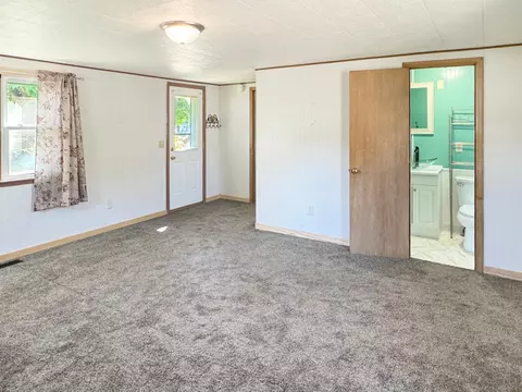 314 S 6th St, Marshall, MN 56258 photo 12
