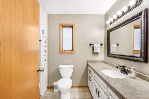 Bath - 3525 Culver Trl, Faribault, MN 55021 photo 2 of 4