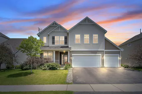8454 Arrowwood Ln N, Maple Grove, MN 55369