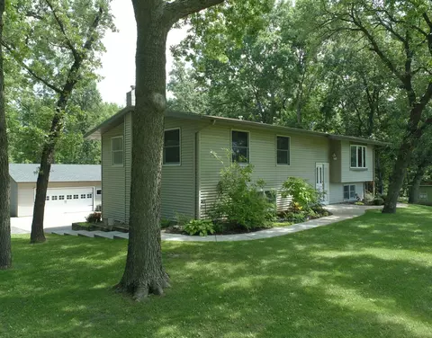 29620 91st Avenue Way, Cannon Falls, MN 55009