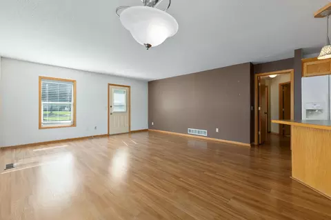 8039 Dalton Rd, Baxter, MN 56425 photo 3