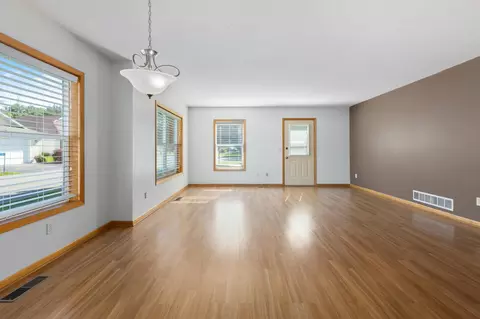 8039 Dalton Rd, Baxter, MN 56425 photo 2