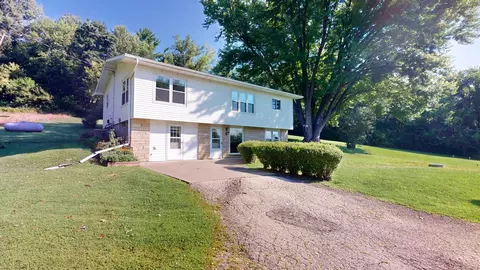 w22050 Wisconsin 54 #93, Trempealeau, WI 54630