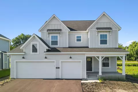 1021 Legacy Dr, Delano, MN 55328