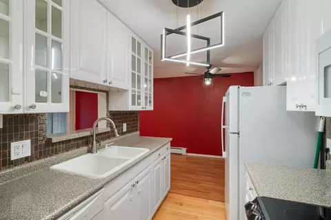 12920 Nicollet Ave #302, Burnsville, MN 55337