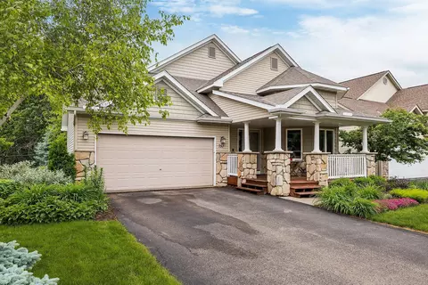 751 7th St, Chaska, MN 55318 photo 7