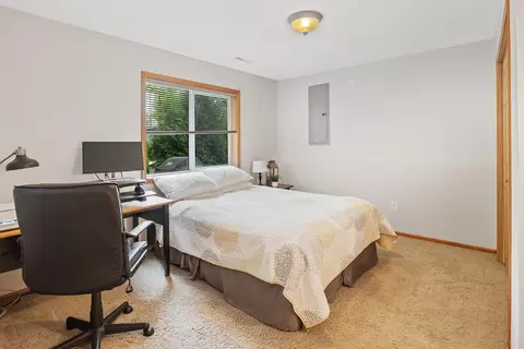 751 7th St, Chaska, MN 55318 photo 31