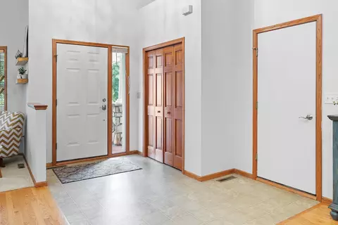 751 7th St, Chaska, MN 55318 photo 11