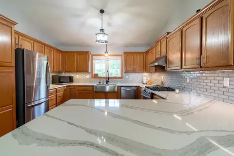 206 NW Smith St, Mapleton, MN 56065 photo 2