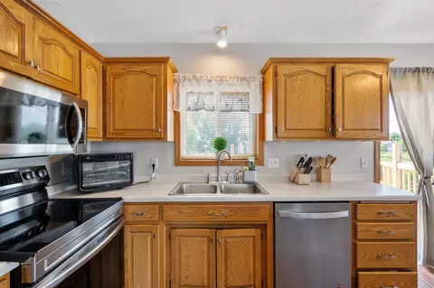 2306 Maple Ln, Buffalo, MN 55313 photo 8