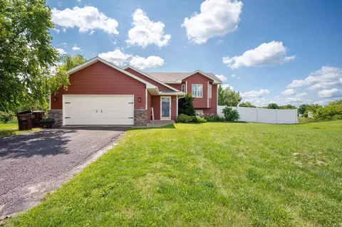 2306 Maple Ln, Buffalo, MN 55313 photo 2