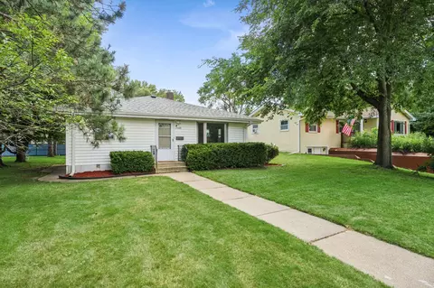 2608 1st Ave E, North Saint Paul, MN 55109