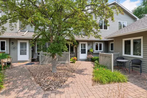7926 W 111th St, Bloomington, MN 55438
