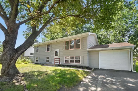 2182 Radatz Ave, North Saint Paul, MN 55109