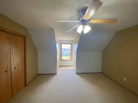 810 3rd Ave NE, Plainview, MN 55964 photo 20