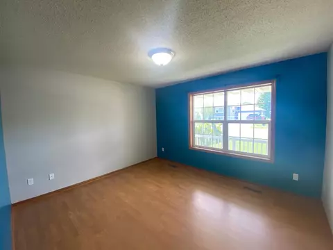 810 3rd Ave NE, Plainview, MN 55964 photo 12