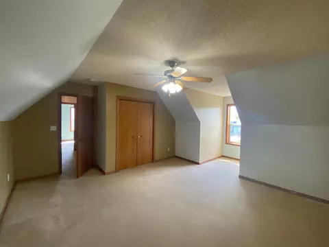 810 3rd Ave NE, Plainview, MN 55964 photo 18